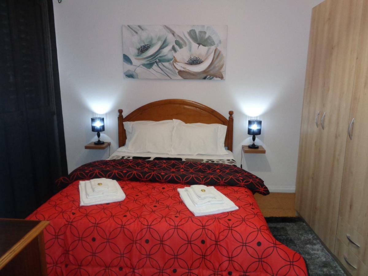 Apartamento Do Barao ปอนตาเดลกาดา ภายนอก รูปภาพ
